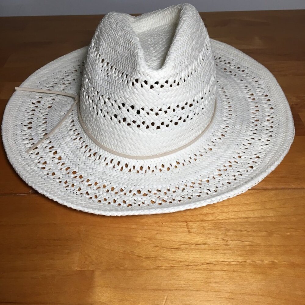 Vince Camuto White Straw Sun Hat with Eyelet Weave